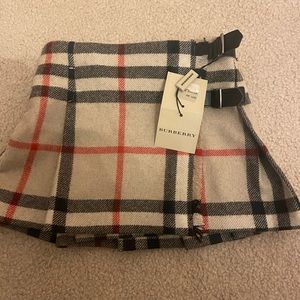 2Y ( 92cm) wool tweed skirt - made in Portugal NEW